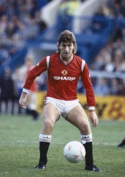 MANCHESTER UNITED 1984/85