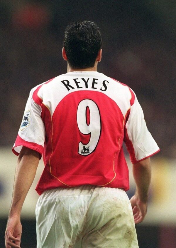 ARSENAL 2004/05 **SPECIAL RETRO**