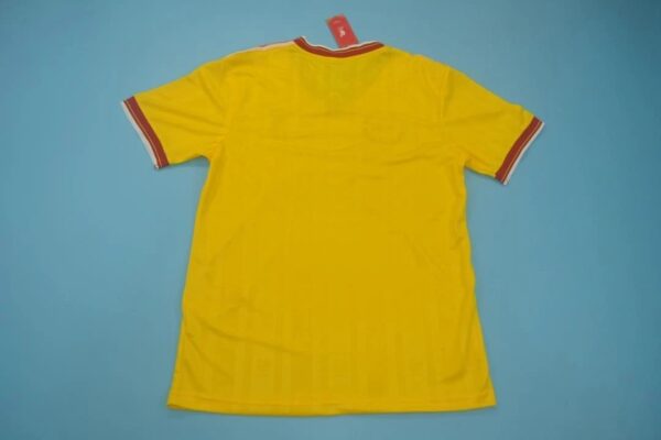 LIVERPOOL 85-86