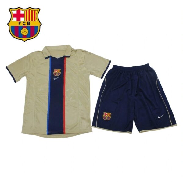 EQUIPACIÓN BARCELONA FC 2001/02
