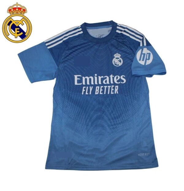 REAL MADRID 2025/26 **PORTERO**