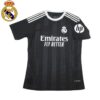 REAL MADRID 2025/26 **PORTERO**