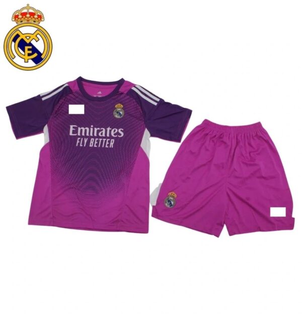 EQUIPACIÓN REAL MADRID 2025/26 **PORTERO**