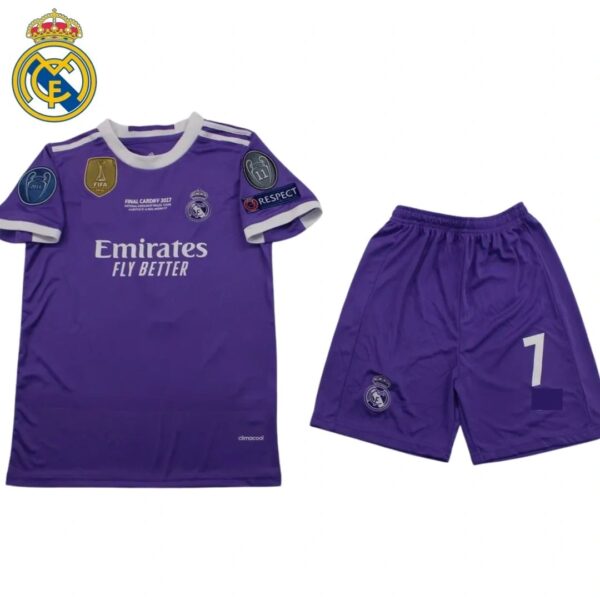 EQUIPACIÓN REAL MADRID 2016/17