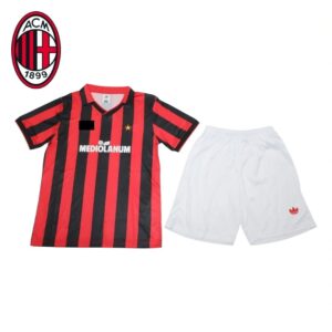 EQUIPACIÓN AC MILAN 1990/91