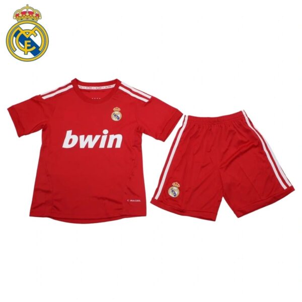 EQUIPACIÓN REAL MADRID 2011/12