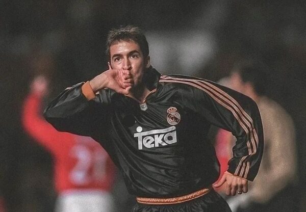 REAL MADRID 1999/00 **MANGA LARGA**