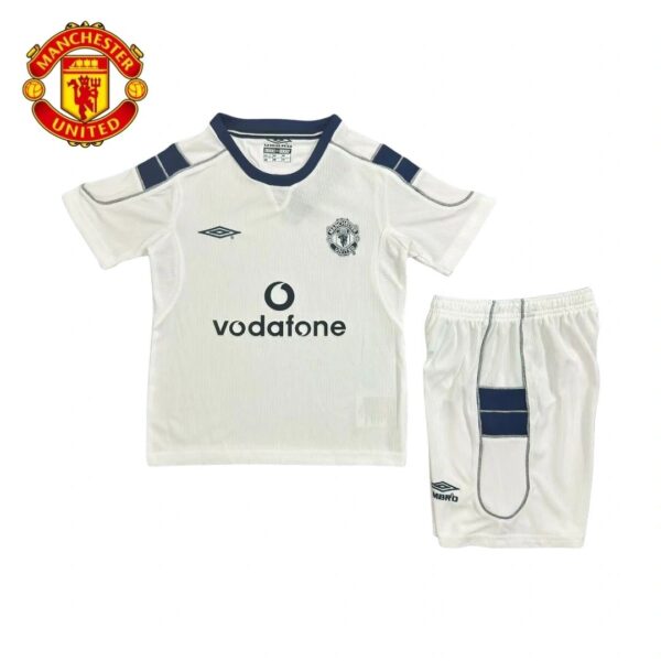 EQUIPACION MANCHESTER UNITED 2000/01