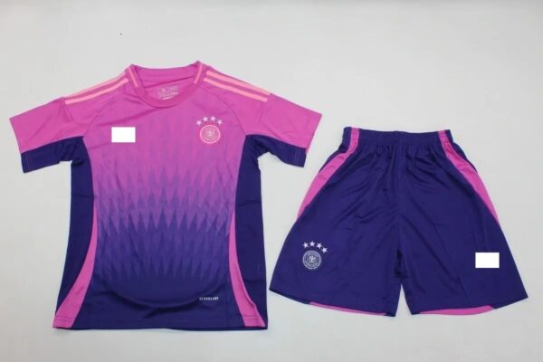 blob-b506167.jpg ALEMANIA KIT NIÑOS INFANTIL EURO 24