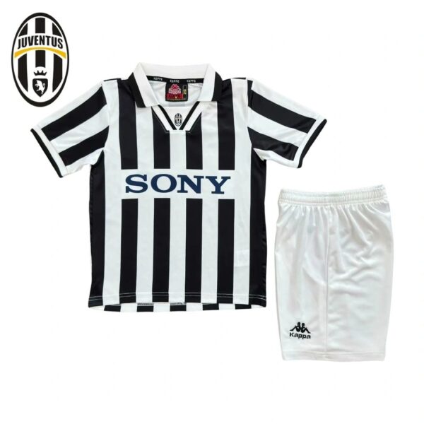 EQUIPACIÓN JUVENTUS FC 1996/97