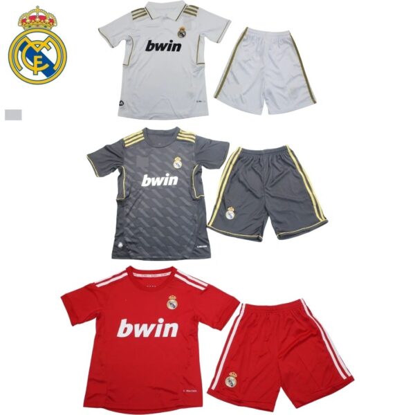 EQUIPACIÓN REAL MADRID 2011/12