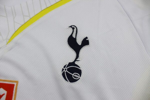TOTTENHAM 2009-10