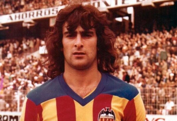 VALENCIA CF 1980/81 **KEMPES SPECIAL** NEW